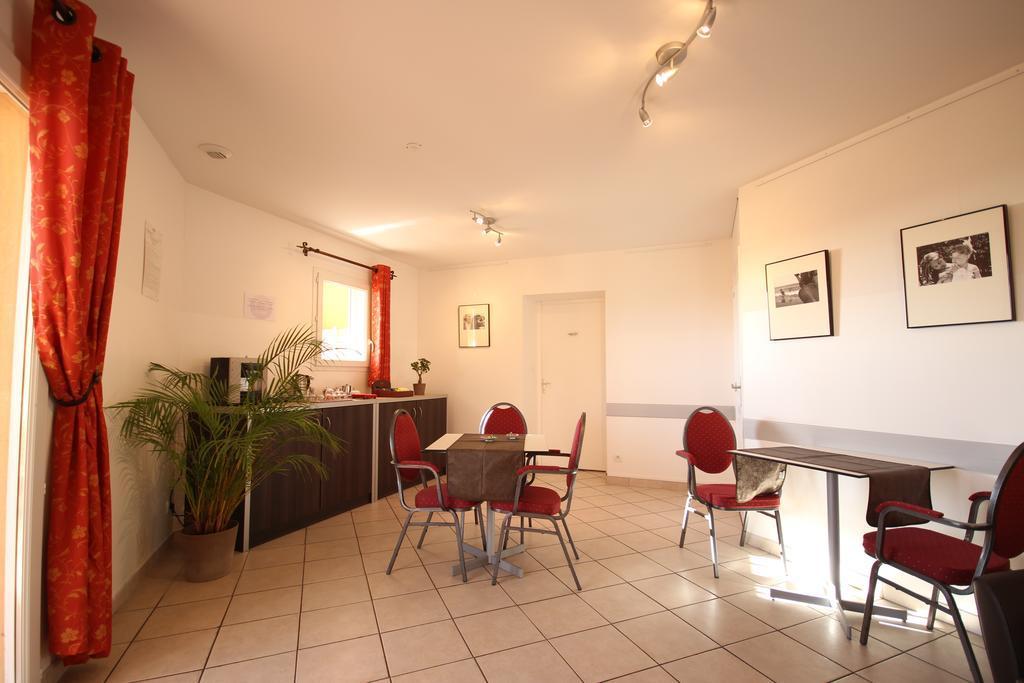 The Originals City, Hotel Cote Sud, Marseille Est Allauch Buitenkant foto