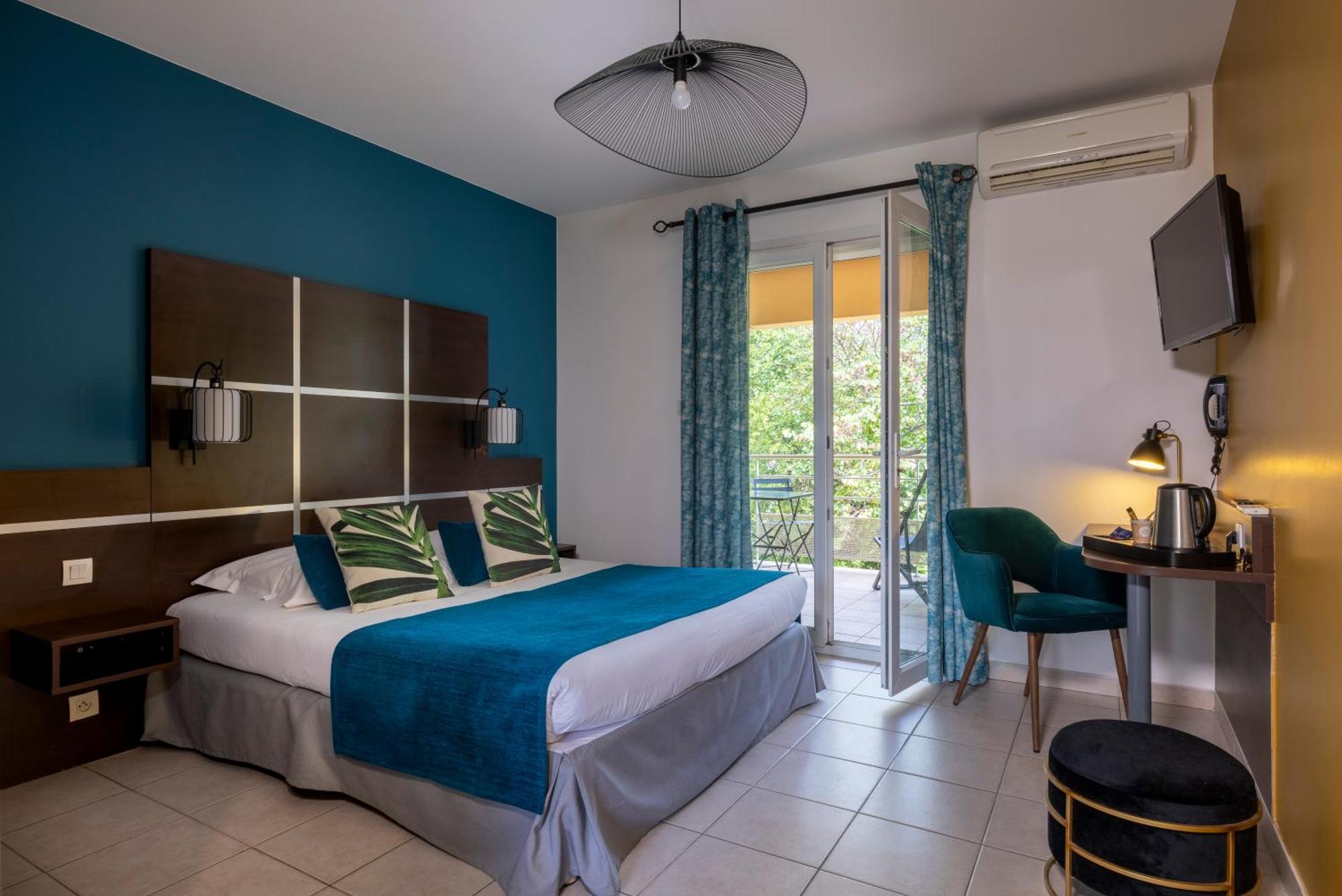 The Originals City, Hotel Cote Sud, Marseille Est Allauch Buitenkant foto
