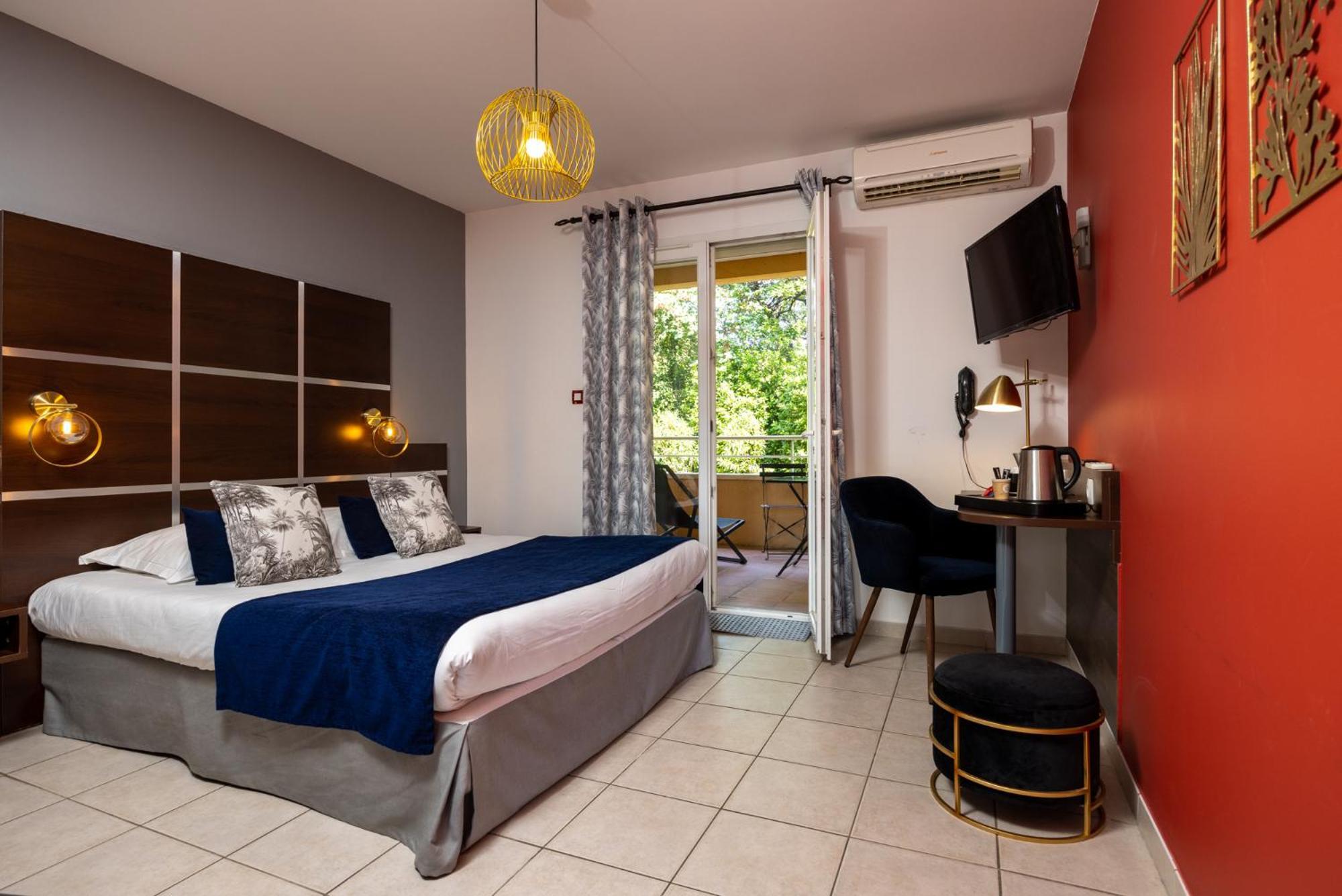 The Originals City, Hotel Cote Sud, Marseille Est Allauch Buitenkant foto