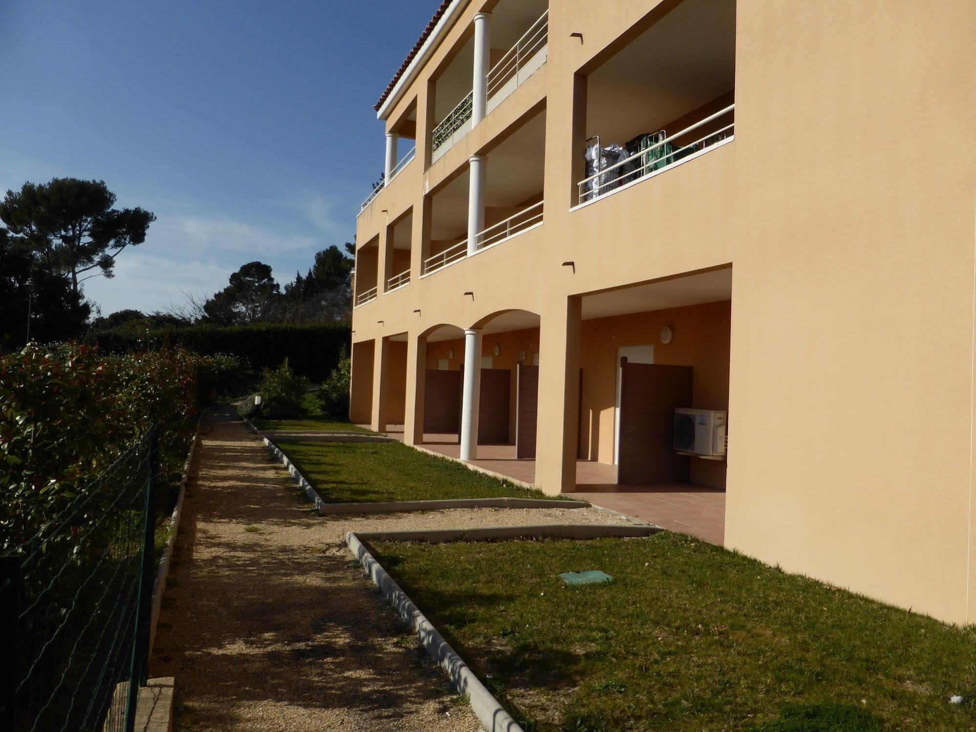 The Originals City, Hotel Cote Sud, Marseille Est Allauch Buitenkant foto